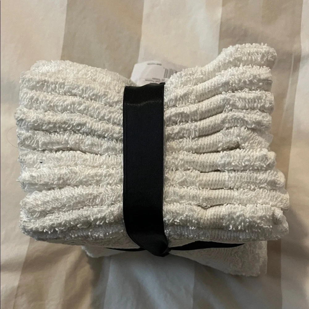 White Hand Towels - 10 Pack